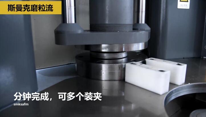 冷鐓模具內(nèi)孔拋光，<a href='http://www.zbtfhgsb.com' target='_blank'><u>流體拋光機(jī)</u></a>來(lái)執(zhí)行