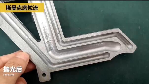 磨粒流對(duì)航空3D打印件拋光，切開看效果！